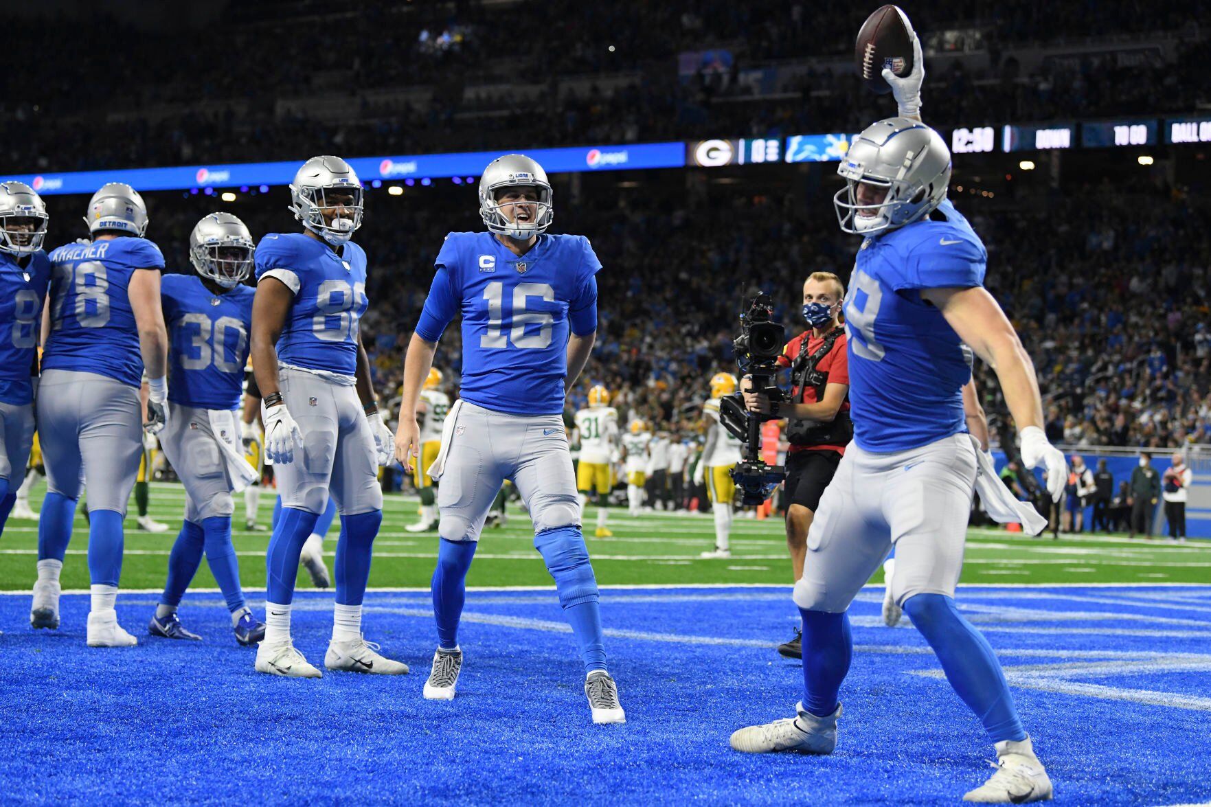 Packers Lions Football